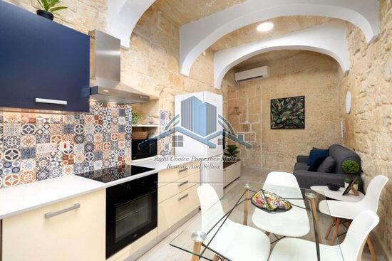 Highly Finished 3 Bedroom Townhouse To Let In Qormi