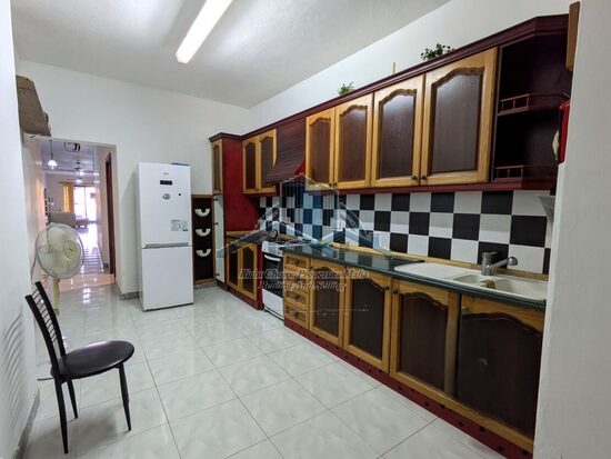 Well Finished 1 Bedroom Apartment To Let In St Pauls Bay