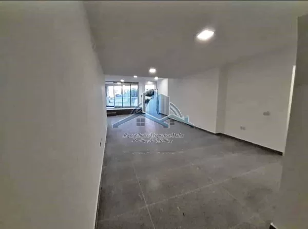 COMMERCIAL PREMISES TO LET OR FOR SALE